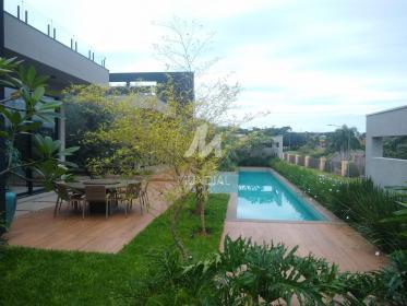 19 - Piscina
