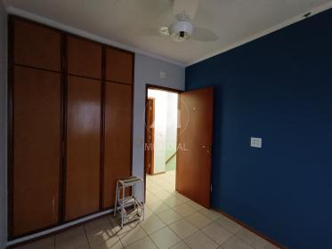 10 - Dormitorio
