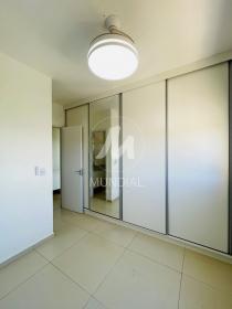 12 - Suite