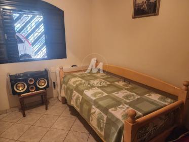 12 - Dormitorio