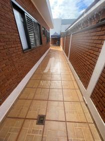 22 - Quintal/corredores