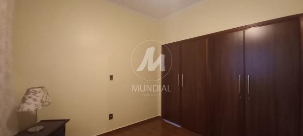 24 - Dormitorio