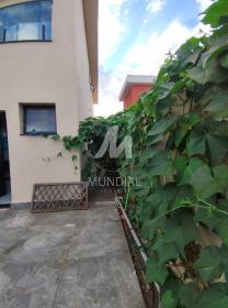 17 - Quintal/corredores