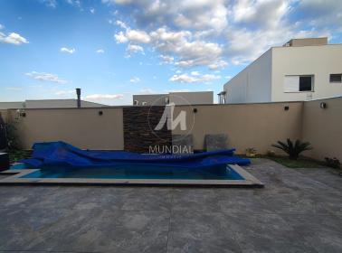 18 - Piscina