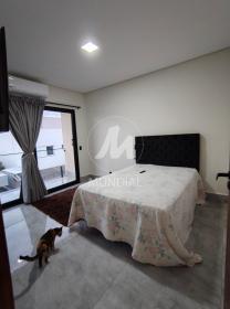 6 - Dormitorio
