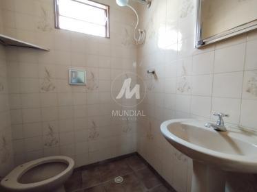 13 - Banheiro/lavabo