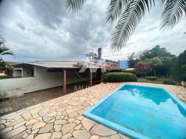 10 - Piscina