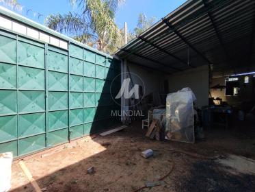 11 - Garagem/estacionamento