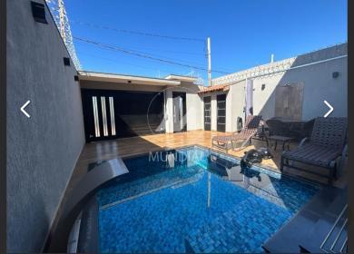 8 - Piscina
