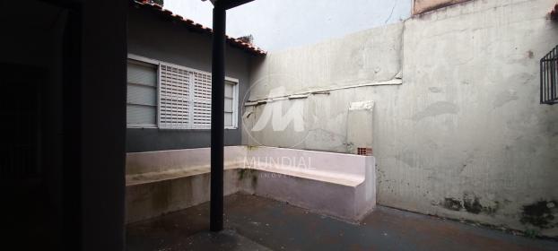 8 - Quintal/corredores