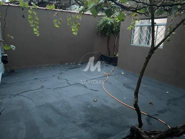 9 - Garagem/estacionamento