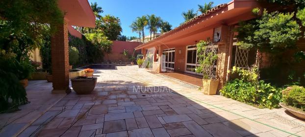 24 - Quintal/corredores