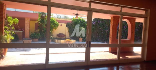 26 - Quintal/corredores