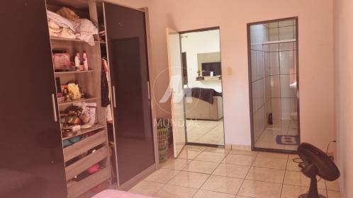 10 - Dormitorio