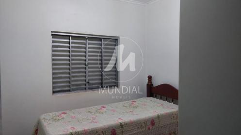 12 - Dormitorio