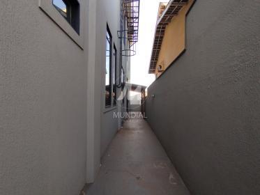 13 - Quintal/corredores