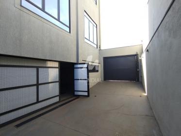 20 - Garagem/estacionamento