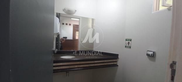 15 - Banheiro/lavabo