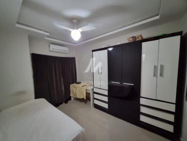 12 - Dormitorio