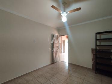 9 - Dormitorio