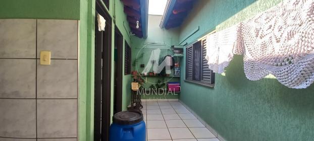 11 - Quintal/corredores