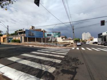 2 - Terreno/Lote