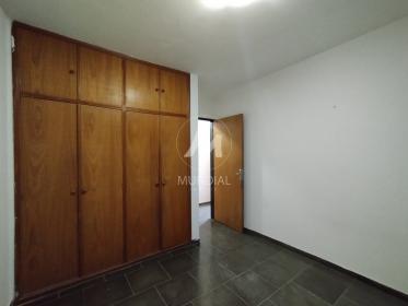 11 - Dormitorio
