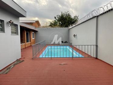 10 - Piscina