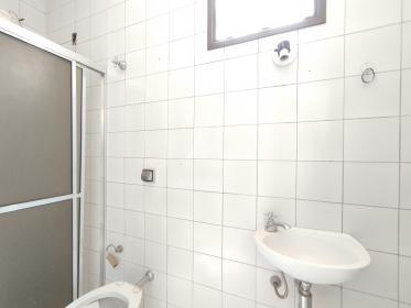 44 - Banheiro/lavabo