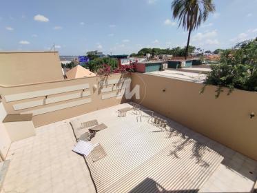 48 - Piscina