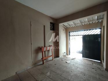 3 - Garagem/estacionamento
