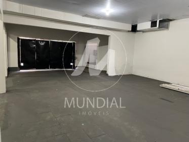 24 - Garagem/estacionamento