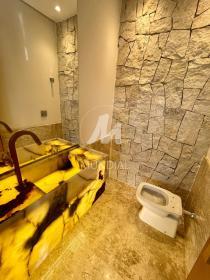 14 - Banheiro/lavabo