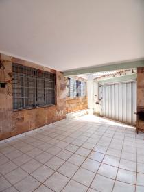 3 - Garagem/estacionamento