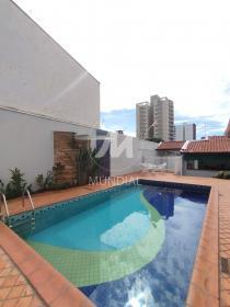 26 - Piscina