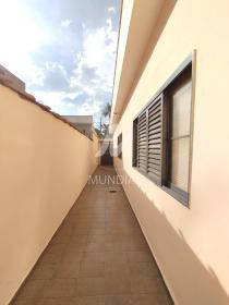 25 - Quintal/corredores