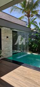 19 - Piscina