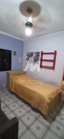 14 - Dormitorio