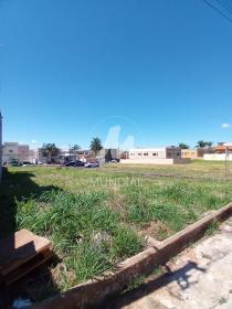 3 - Terreno/Lote