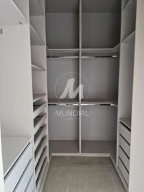 26 - Closet