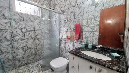 11 - Banheiro/lavabo
