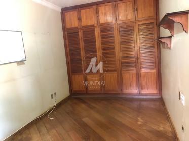 12 - Dormitorio