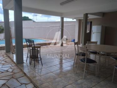 14 - Piscina