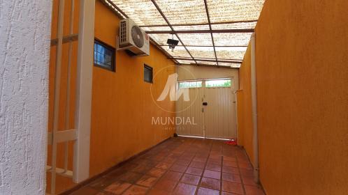 11 - Garagem/estacionamento