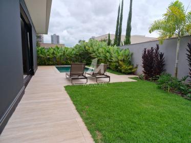 30 - Quintal/corredores