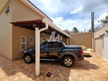 18 - Garagem/estacionamento