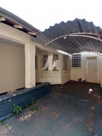 2 - Garagem/estacionamento