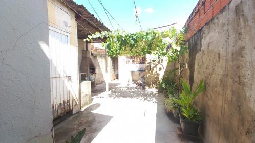 9 - Quintal/corredores