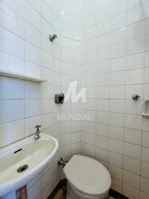 8 - Banheiro/lavabo