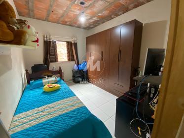 9 - Dormitorio